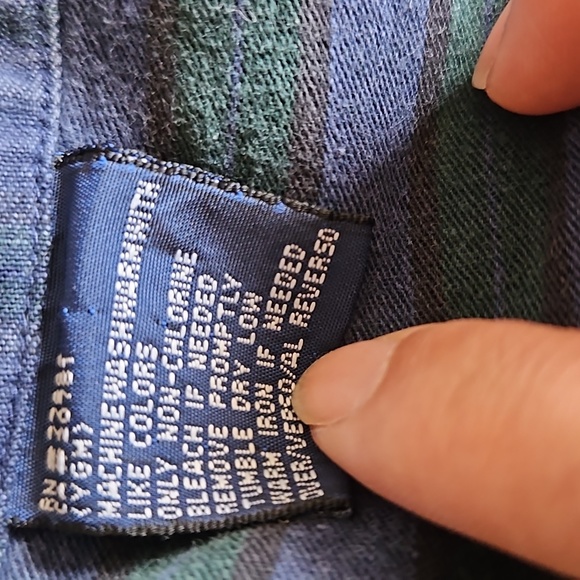 Tommy Hilfiger button down long sleeve size L - Picture 8 of 8